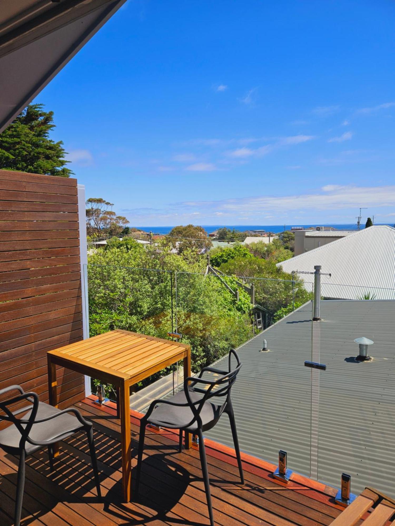 Hotel By The Seaside à Mornington Extérieur photo